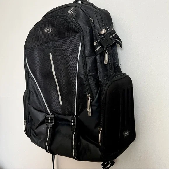 Rival 17.3 Inch Laptop Backpack with Hardshell Side Pockets, Black - Picture 4 of 17